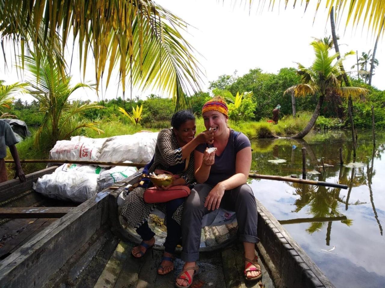 Marari Bethsaida Homestay Shertallai Extérieur photo